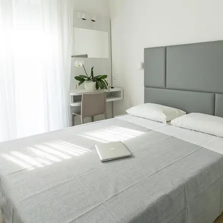 Eugenio Hotel 2*