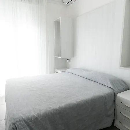 Eugenio Hotel 2*