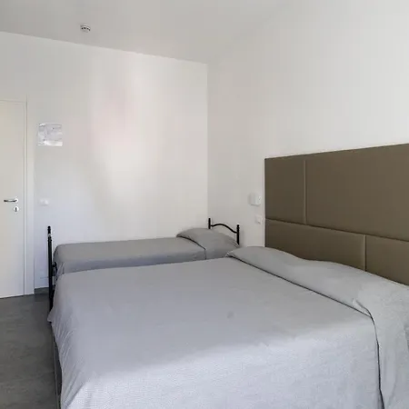 Hotel Eugenio 2*