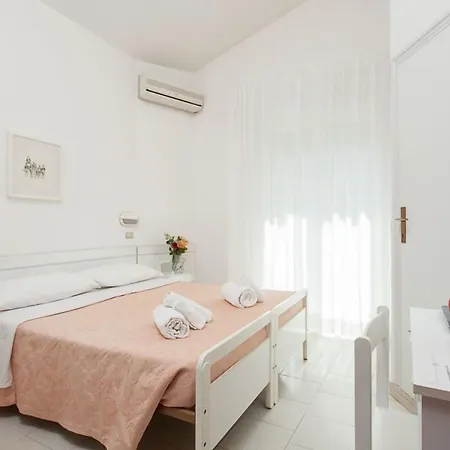 Eugenio Hotel