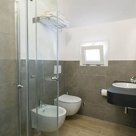Eugenio Hotel 2*