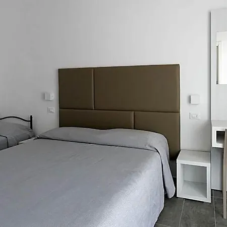 Eugenio Hotel