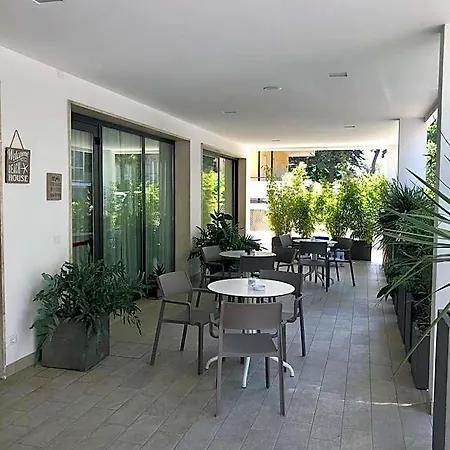 Eugenio Hotel